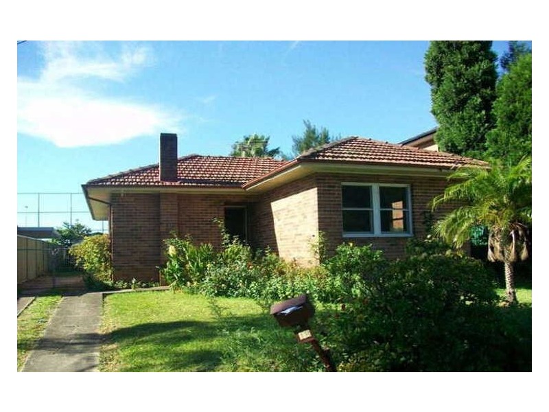 18 Baralga Crescent, Narwee NSW 2209