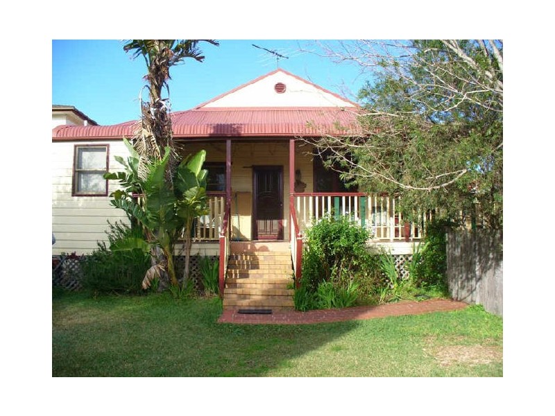 8 Nicholson Street, Penshurst NSW 2222