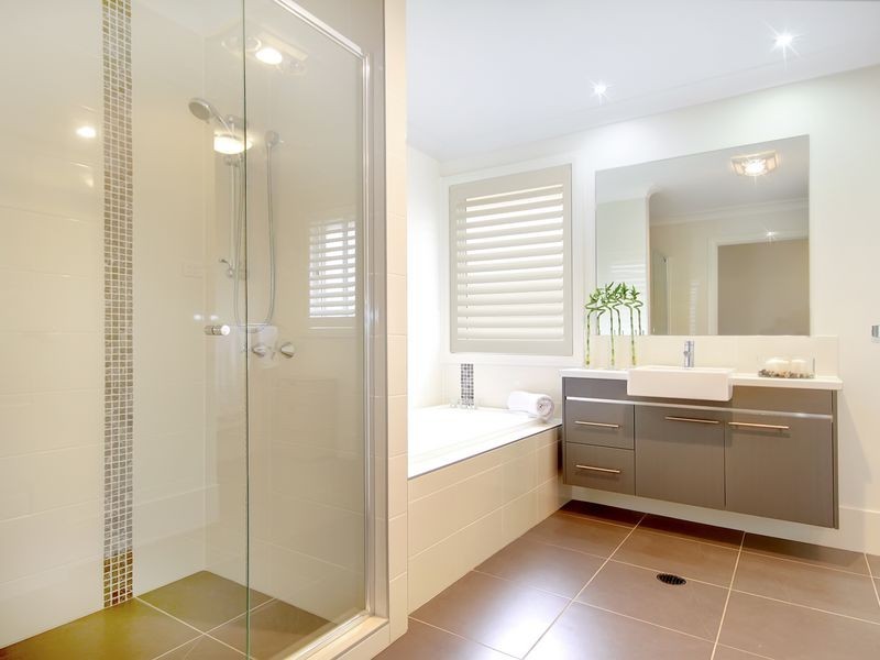 10A Clarendon Road, Peakhurst NSW 2210