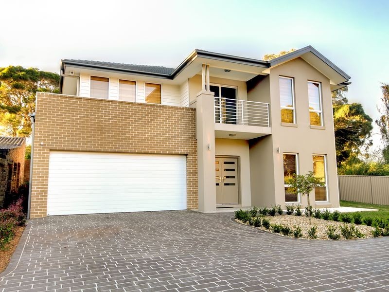 10A Clarendon Road, Peakhurst NSW 2210