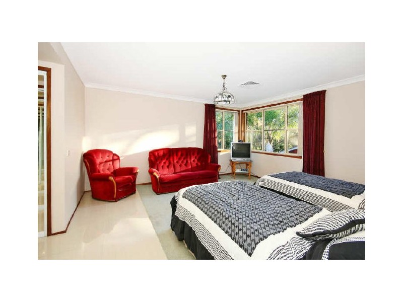 44 Fowler Road, Illawong NSW 2234