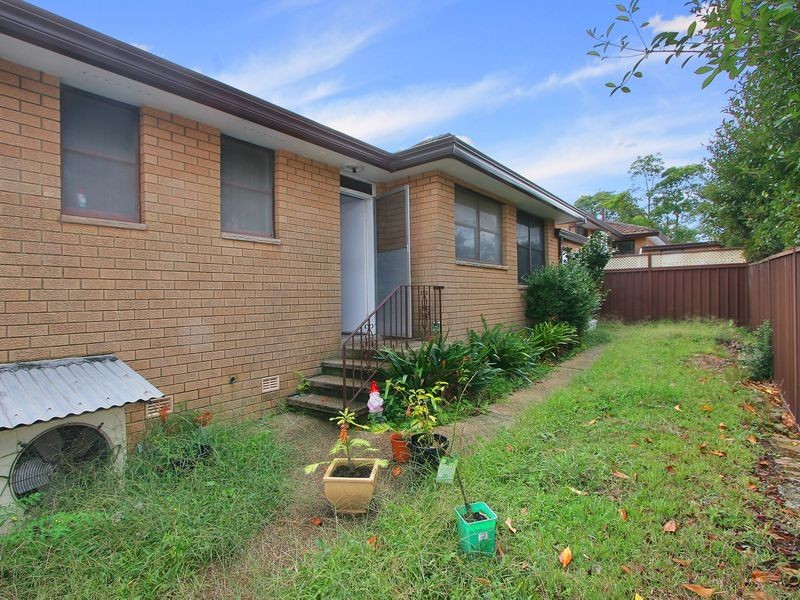 2/9 Mutual Road, Mortdale NSW 2223