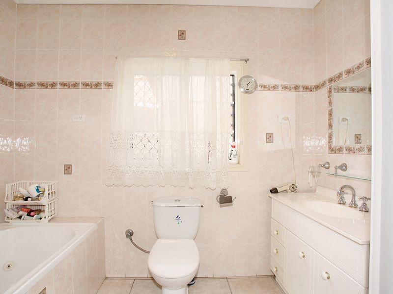 6 Boundary Road, Mortdale NSW 2223