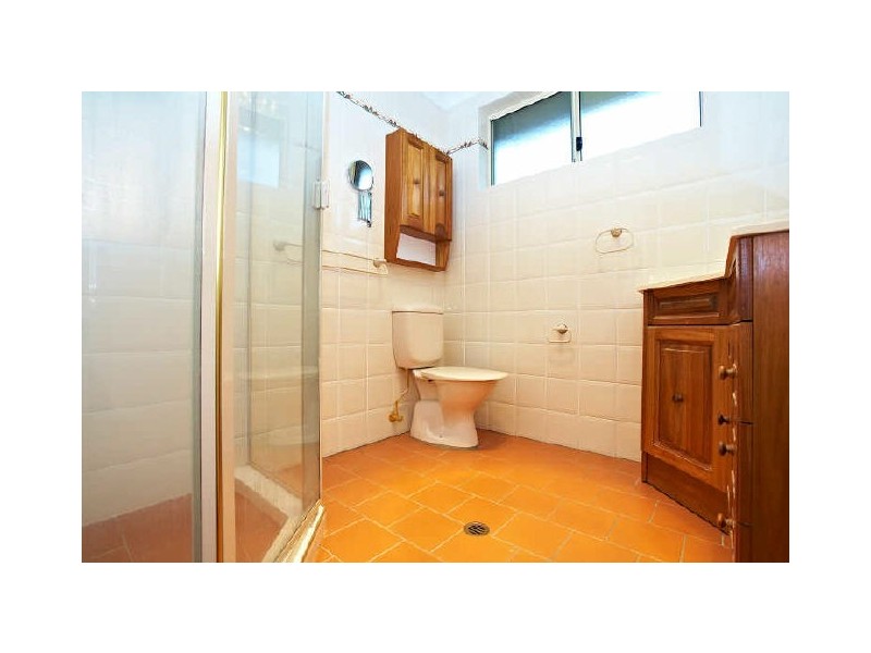 4 Katrina Place, Roselands NSW 2196