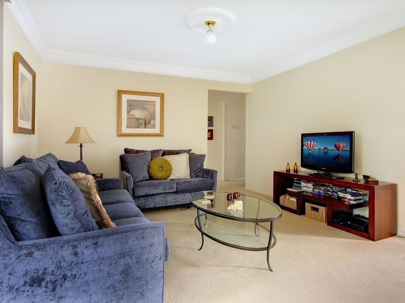 2/28 Samuel Street, Peakhurst NSW 2210