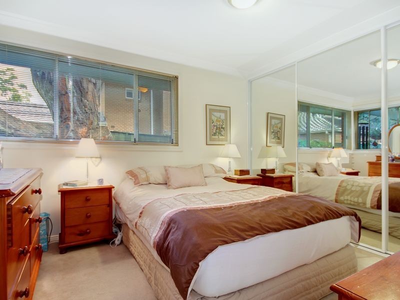 2/28 Samuel Street, Peakhurst NSW 2210