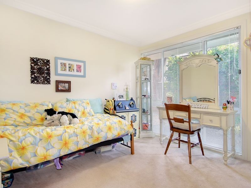 2/28 Samuel Street, Peakhurst NSW 2210