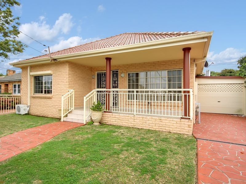 930 Forest Road, Peakhurst NSW 2210