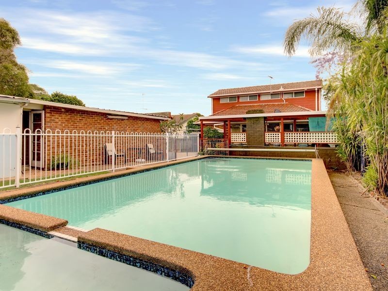 1 Prospect Road, Peakhurst NSW 2210