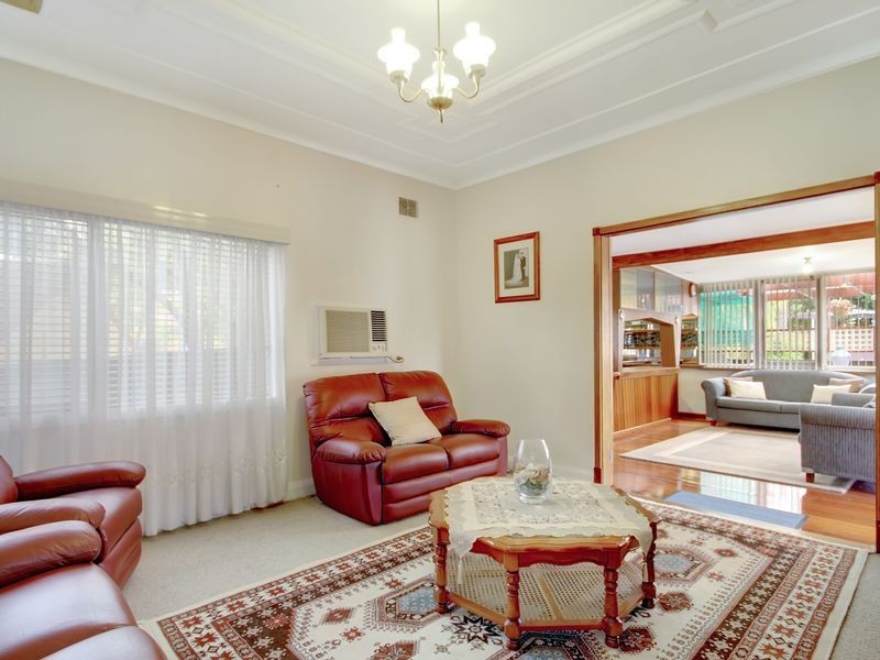 1 Prospect Road, Peakhurst NSW 2210