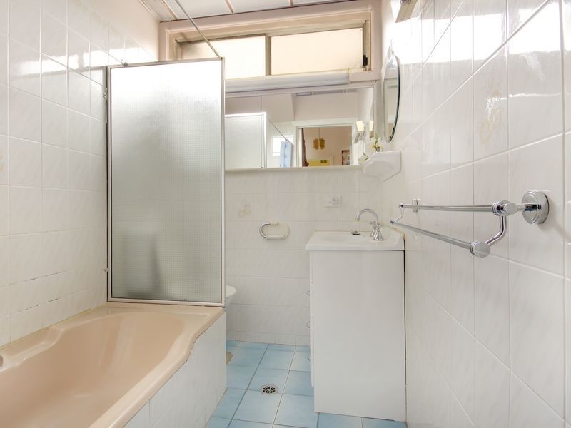 1 Prospect Road, Peakhurst NSW 2210