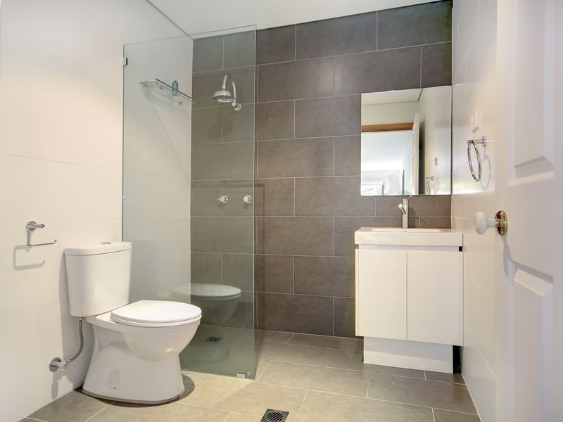 6B Booyong Avenue, Lugarno NSW 2210