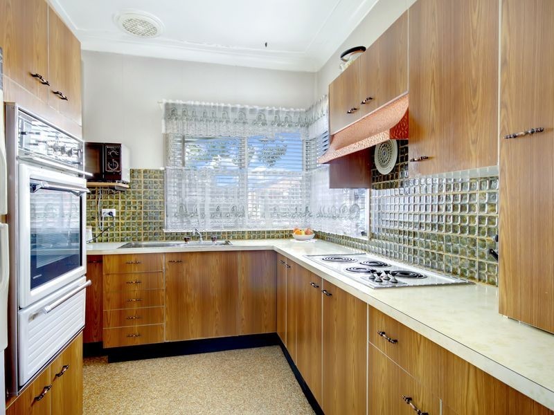 51 Balmoral Road, Mortdale NSW 2223