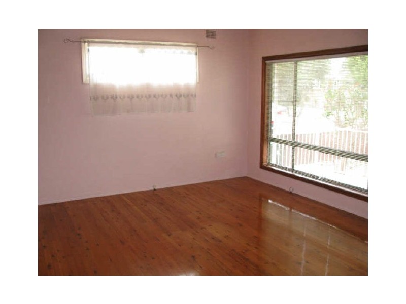 1 Sunlea Avenue, Mortdale NSW 2223