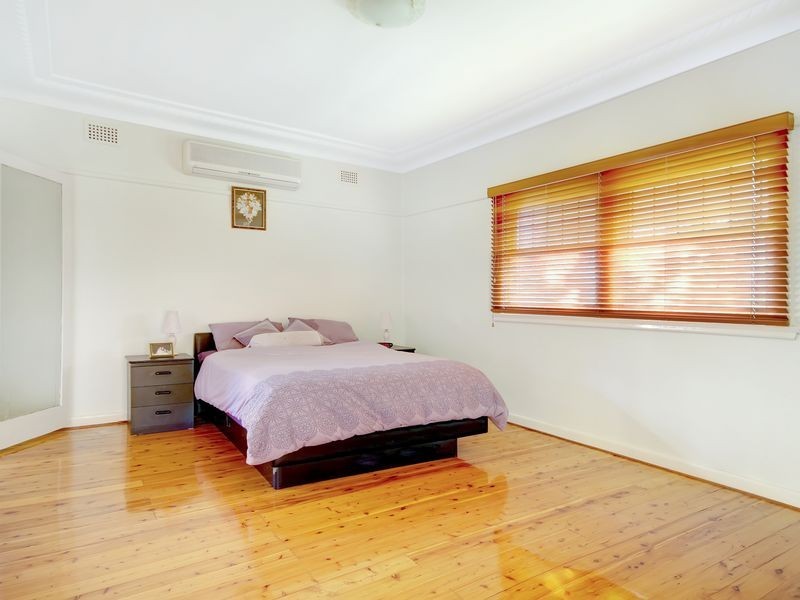 45 Baumans Road, Peakhurst NSW 2210
