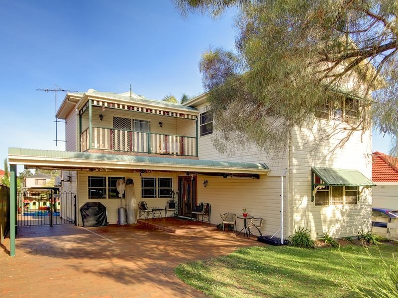 5 Barwon Road, Mortdale NSW 2223