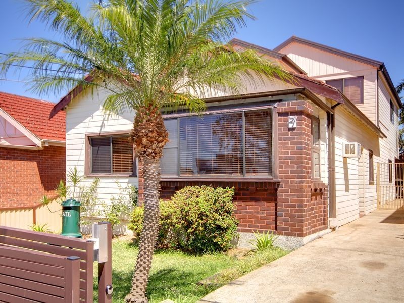 21 Legge Street, Roselands NSW 2196