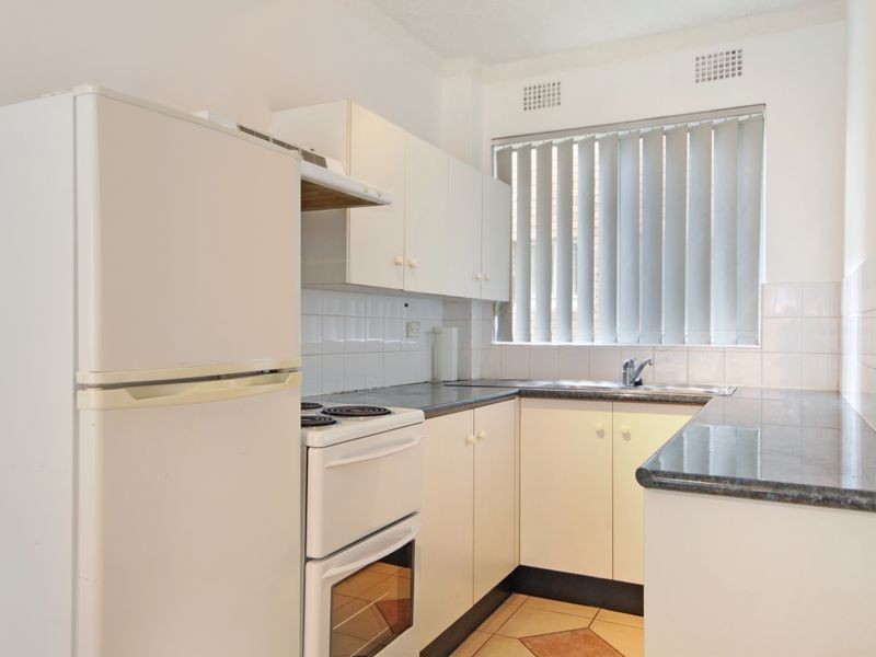 2/21 Romilly Street, Riverwood NSW 2210