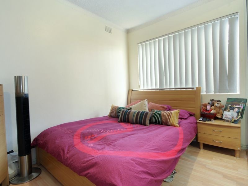 2/21 Romilly Street, Riverwood NSW 2210