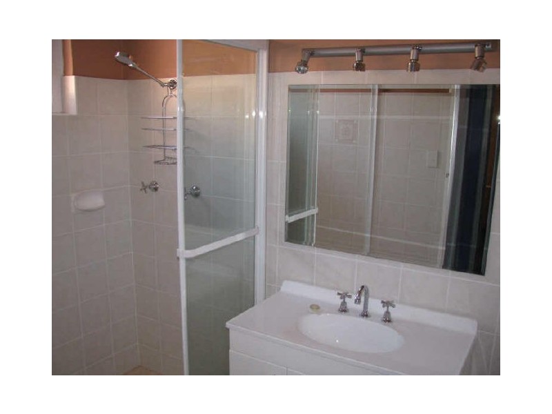 1/1 Lansdowne Parade, Oatley NSW 2223