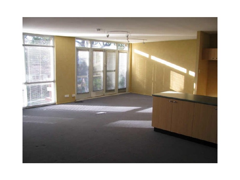 1/1 Lansdowne Parade, Oatley NSW 2223