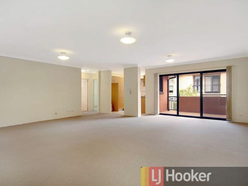 11/72-76 Oxford Street, Mortdale NSW 2223