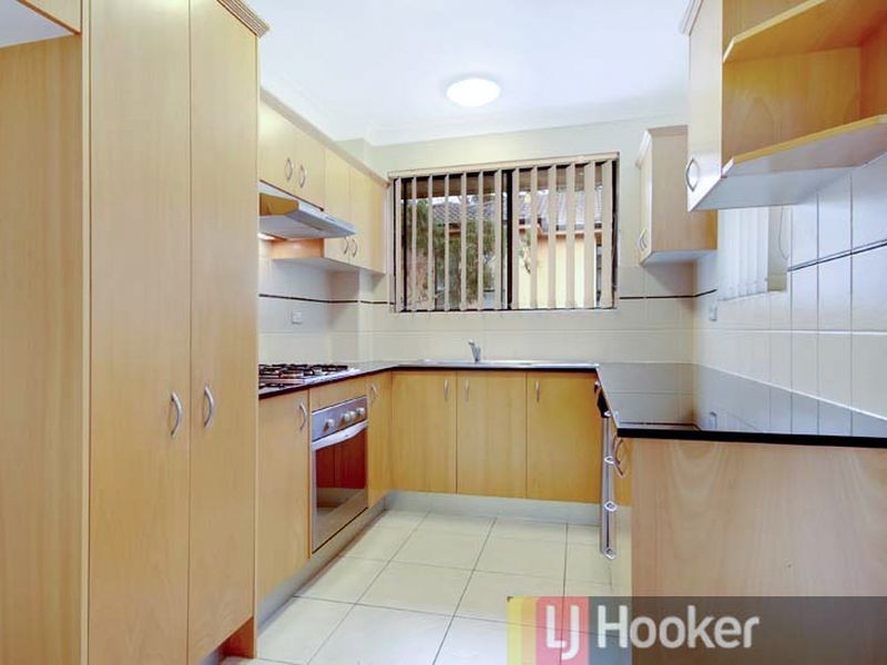 11/72-76 Oxford Street, Mortdale NSW 2223