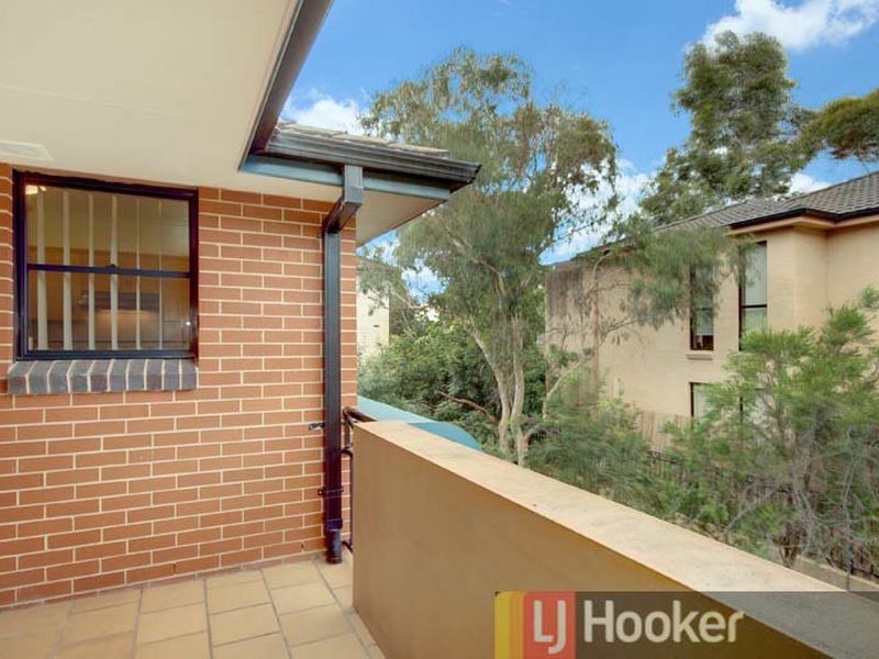 11/72-76 Oxford Street, Mortdale NSW 2223