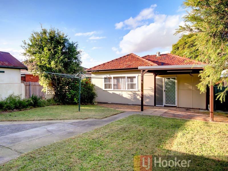 19 Salisbury Street, Penshurst NSW 2222