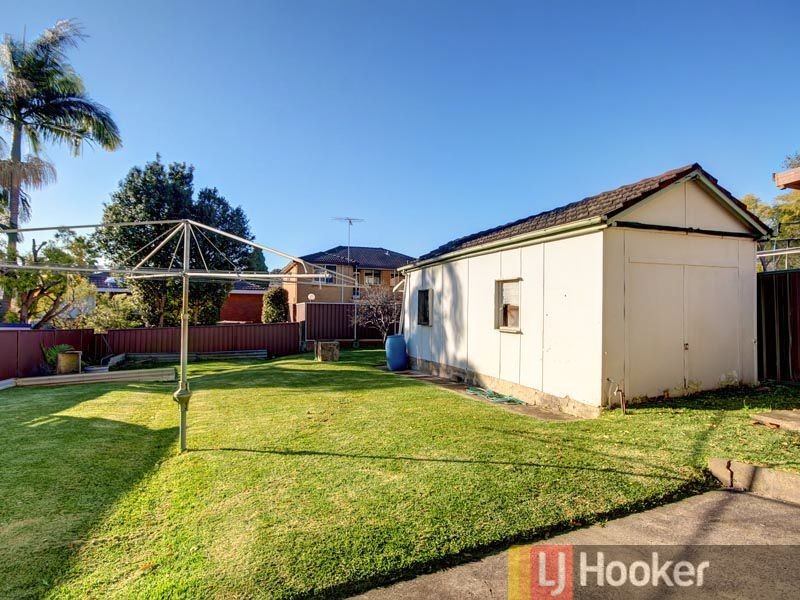 92 Balmoral Road, Mortdale NSW 2223