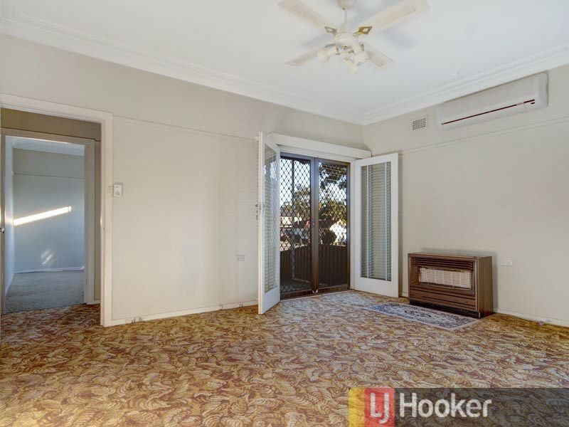 92 Balmoral Road, Mortdale NSW 2223