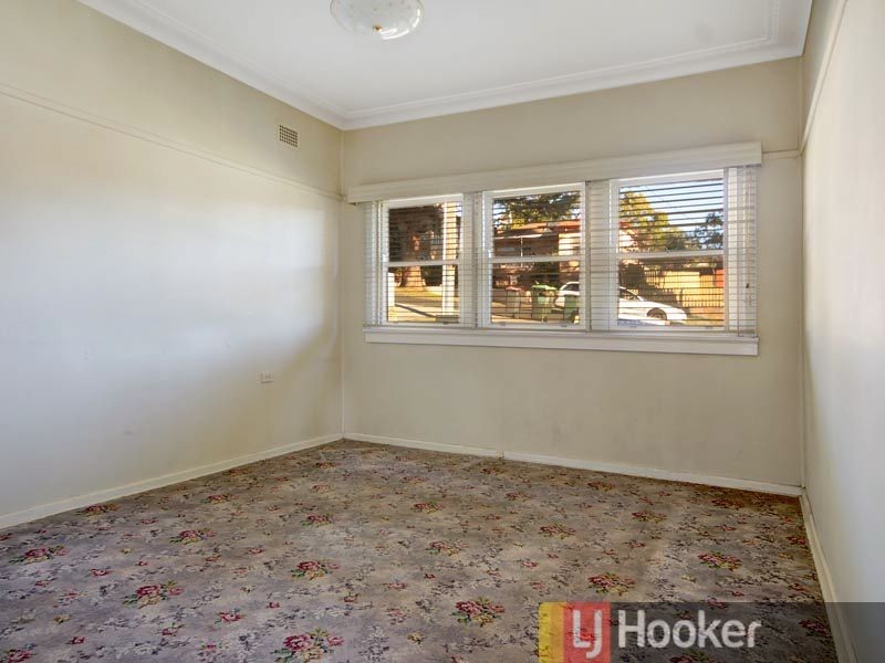 92 Balmoral Road, Mortdale NSW 2223