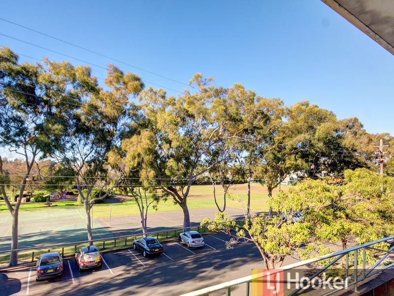 5/27 Cambridge Street, Penshurst NSW 2222