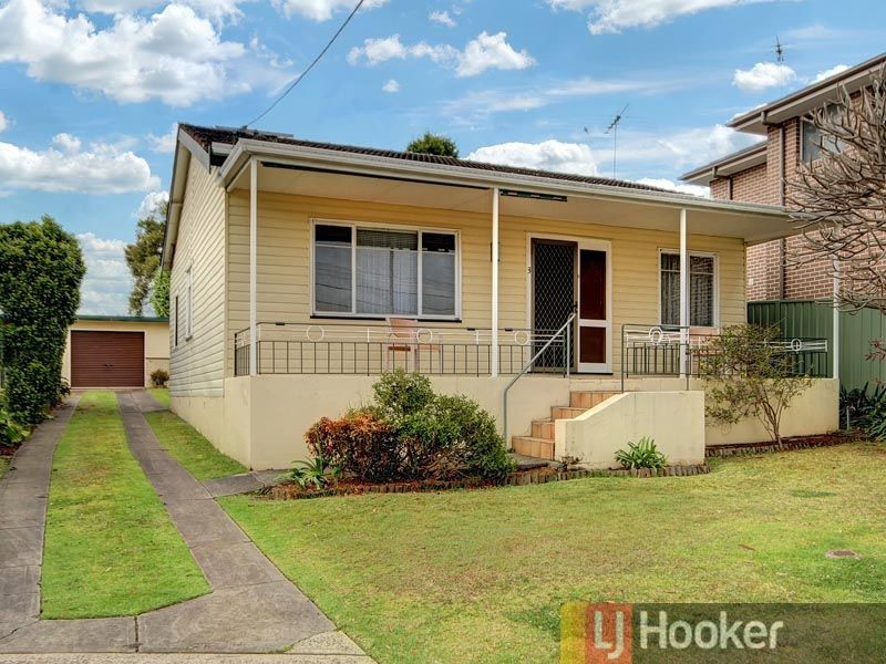 3 Prospect Road, Peakhurst NSW 2210