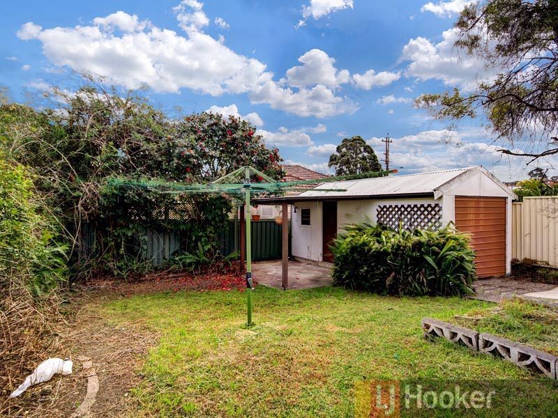 10 Cook Street, Mortdale NSW 2223
