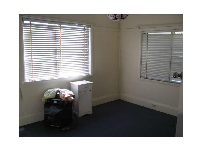 2 Dardenelles Street, Mortdale NSW 2223