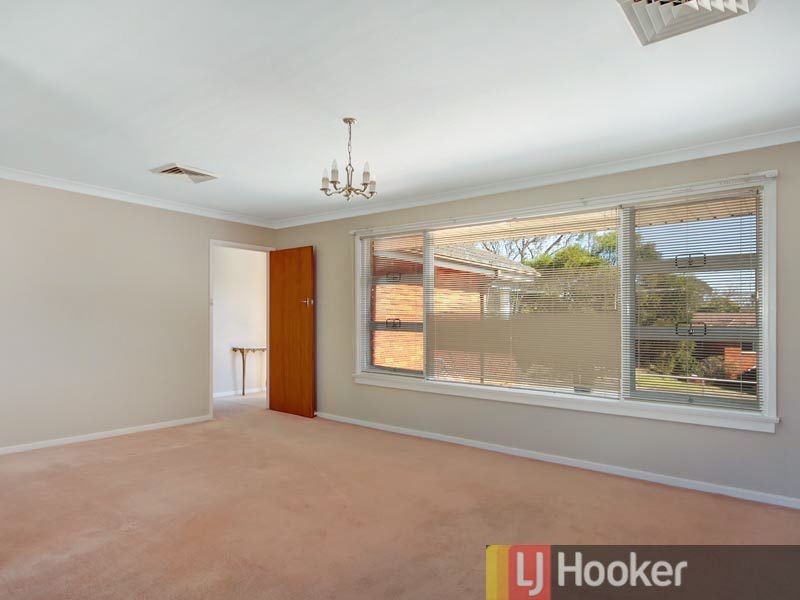 18 Illinga Place, Lugarno NSW 2210