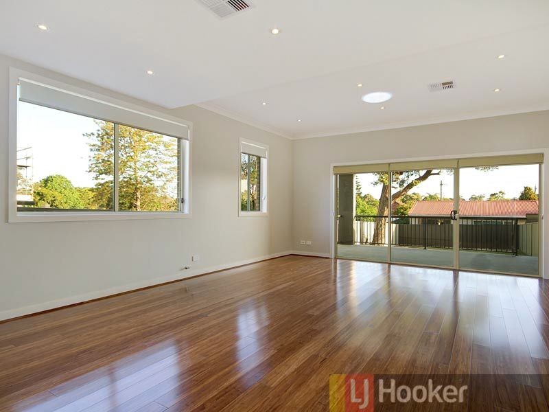 9 Blackshaw Avenue, Mortdale NSW 2223