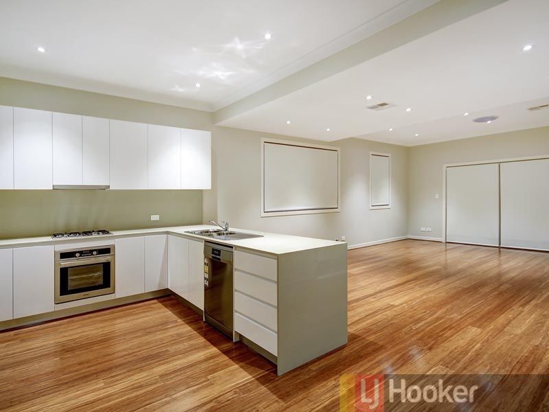 9 Blackshaw Avenue, Mortdale NSW 2223