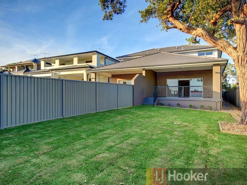 9 Blackshaw Avenue, Mortdale NSW 2223