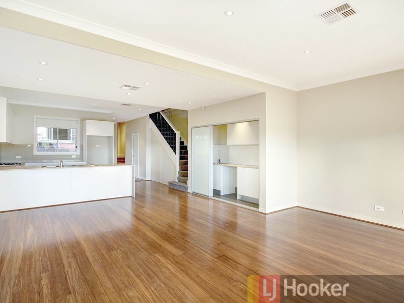 9A Blackshaw Avenue, Mortdale NSW 2223