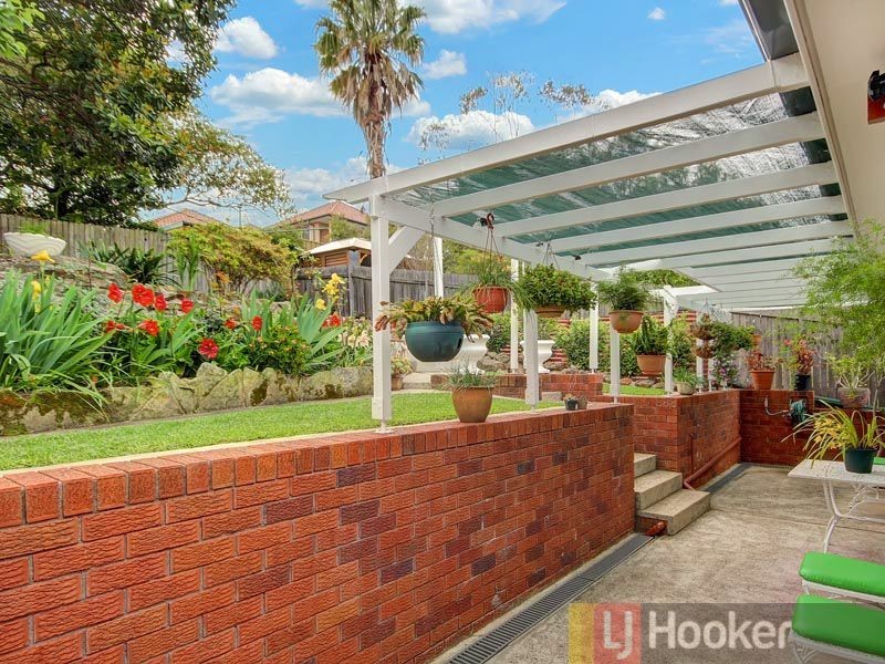 16 Parkview Avenue, Penshurst NSW 2222