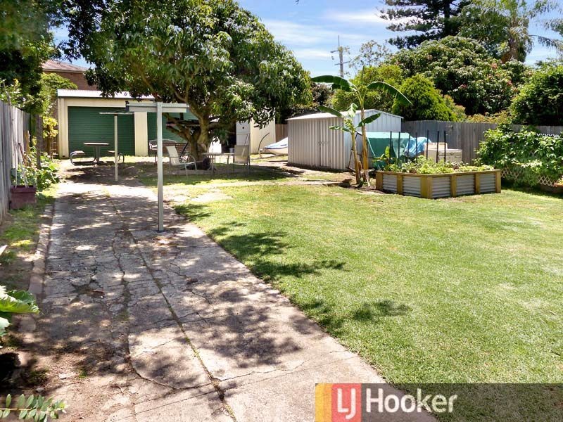 7 Rosemont Avenue, Mortdale NSW 2223