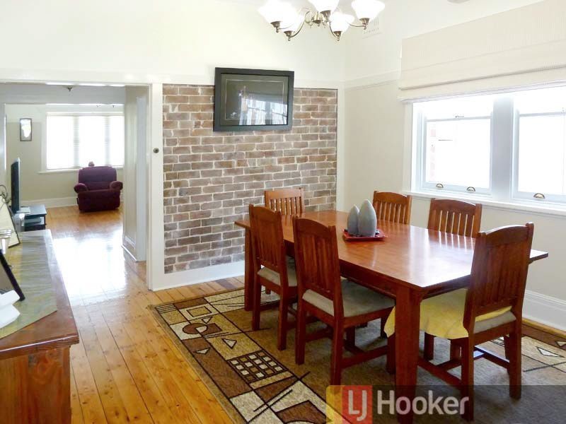 7 Rosemont Avenue, Mortdale NSW 2223