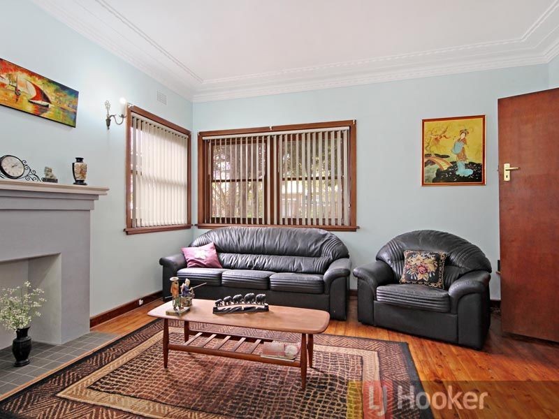 43 Bailey Parade, Peakhurst NSW 2210