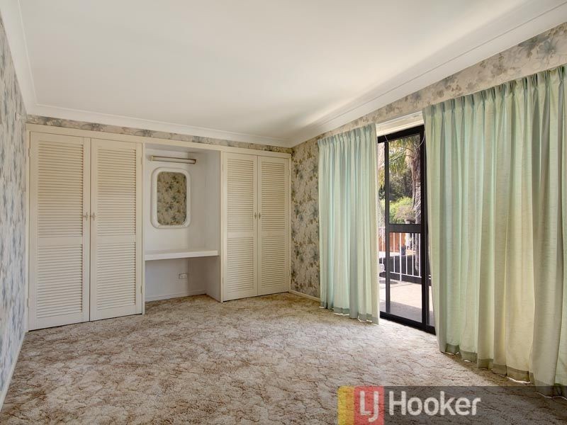 3 Loville Avenue, Peakhurst Heights NSW 2210