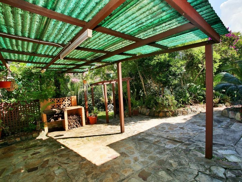 29 Hugh Avenue, Peakhurst NSW 2210