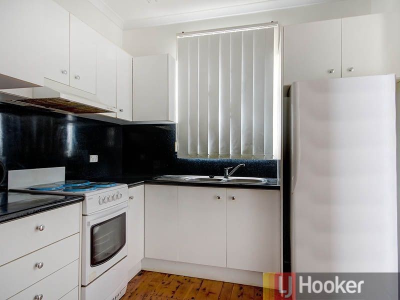 45 Jacques Avenue, Peakhurst NSW 2210