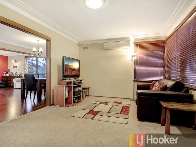 4 Katrina Place, Roselands NSW 2196