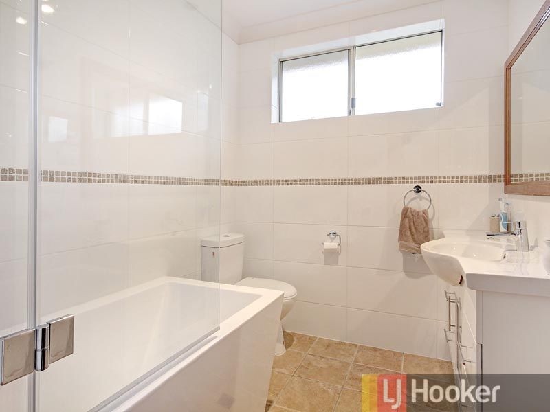 4 Katrina Place, Roselands NSW 2196